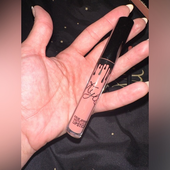 Kylie Cosmetics Lip Set - Koko K - Picture 5 of 5